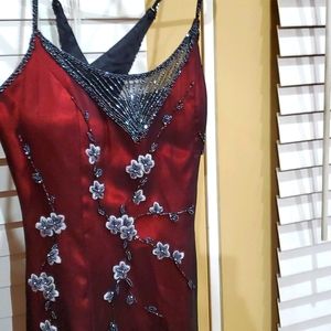 PROM!! Beautiful Formal Dress/Prom dress Size 6 Like New